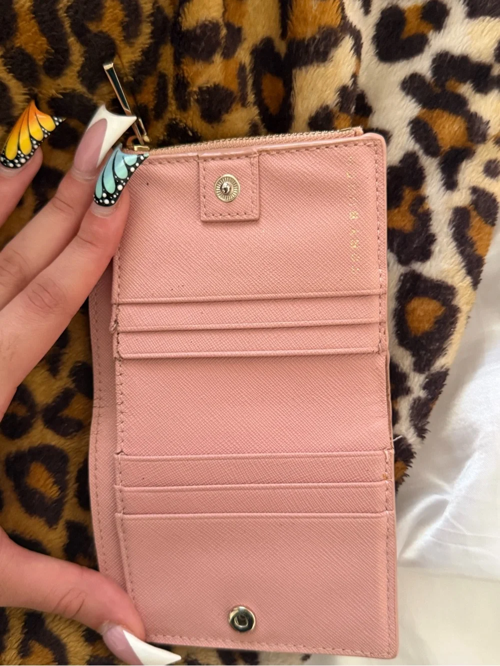 Tory Burch compact tory